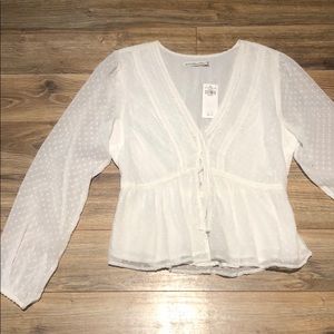 NWT Abercrombie White Blouse Size Medium